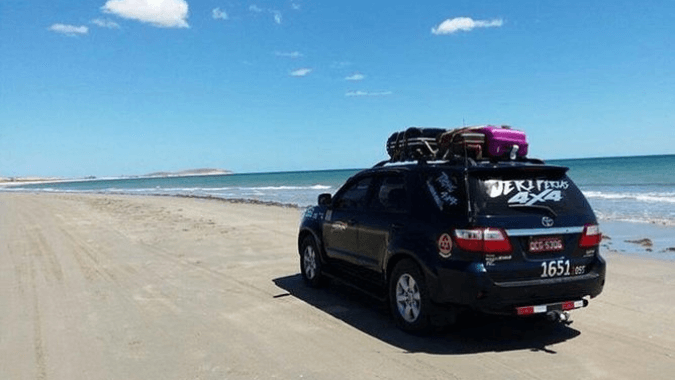 Tour privado Fortaleza a Jericoacoara vía playas en 4x4