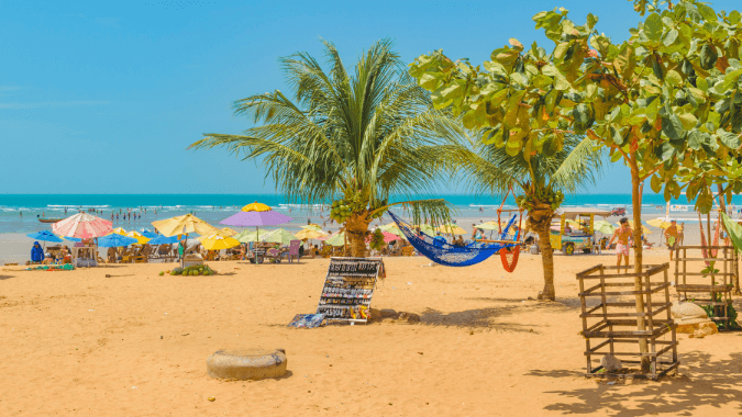 Paradas en playas del Ceará: Lagoinha, Flecheiras y Guajirú