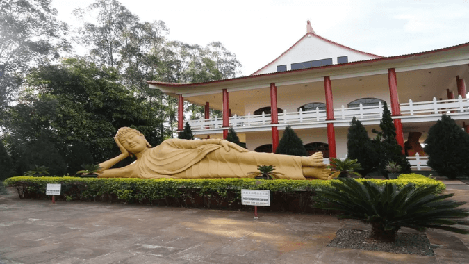 Tour por la ciudad de Foz do Iguaçu: templo budista y paradas imperdibles