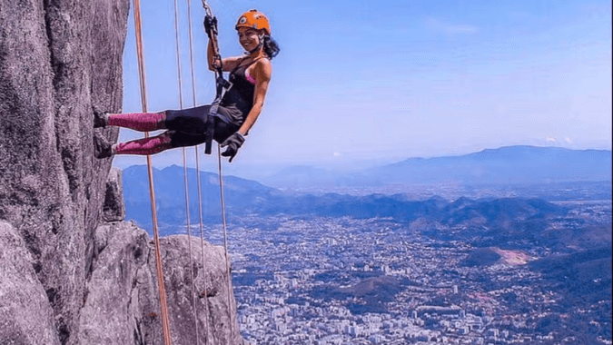Aproveite vistas incríveis nesta experiência cheia de adrenalina no Rio de Janeiro.