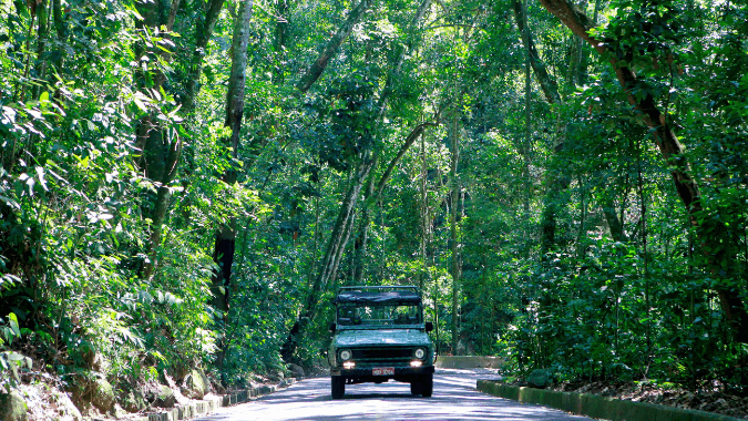 Discover Christ the Redeemer with panoramic views on the Rio 4 Wonders Jeep Tour.