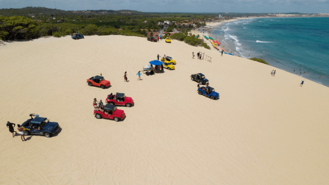 Lagunas y paisajes de Genipabu: aventura en buggy desde Natal