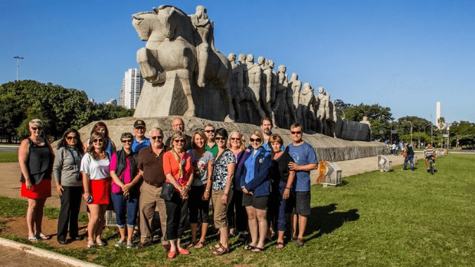 Private São Paulo tour: Ibirapuera Park & Batman Alley