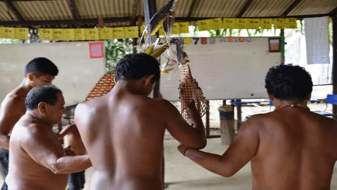 Tour cultural na Amazônia: cerimônia tucandeira e tradição indígena Tour cultural na Amazônia: cerimônia tucandeira e tradição indígena